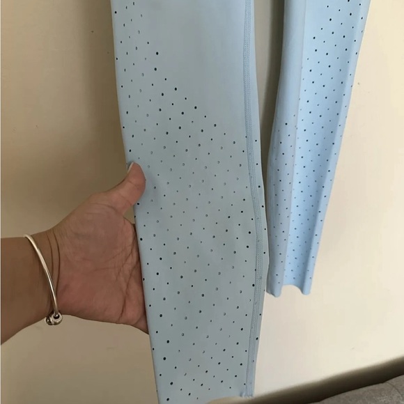 Buffbunny Allure Laser Cut 7/8 Leggings - Picture 5 of 8